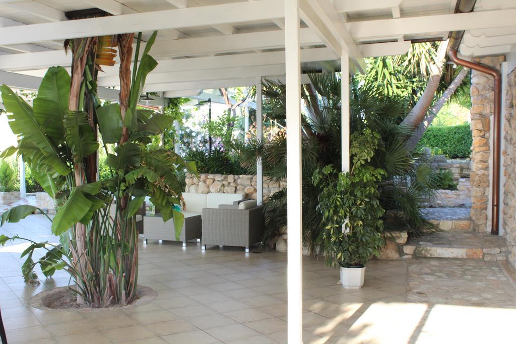 Albergo Villa Vittoria Rodi Garganico Dış mekan fotoğraf