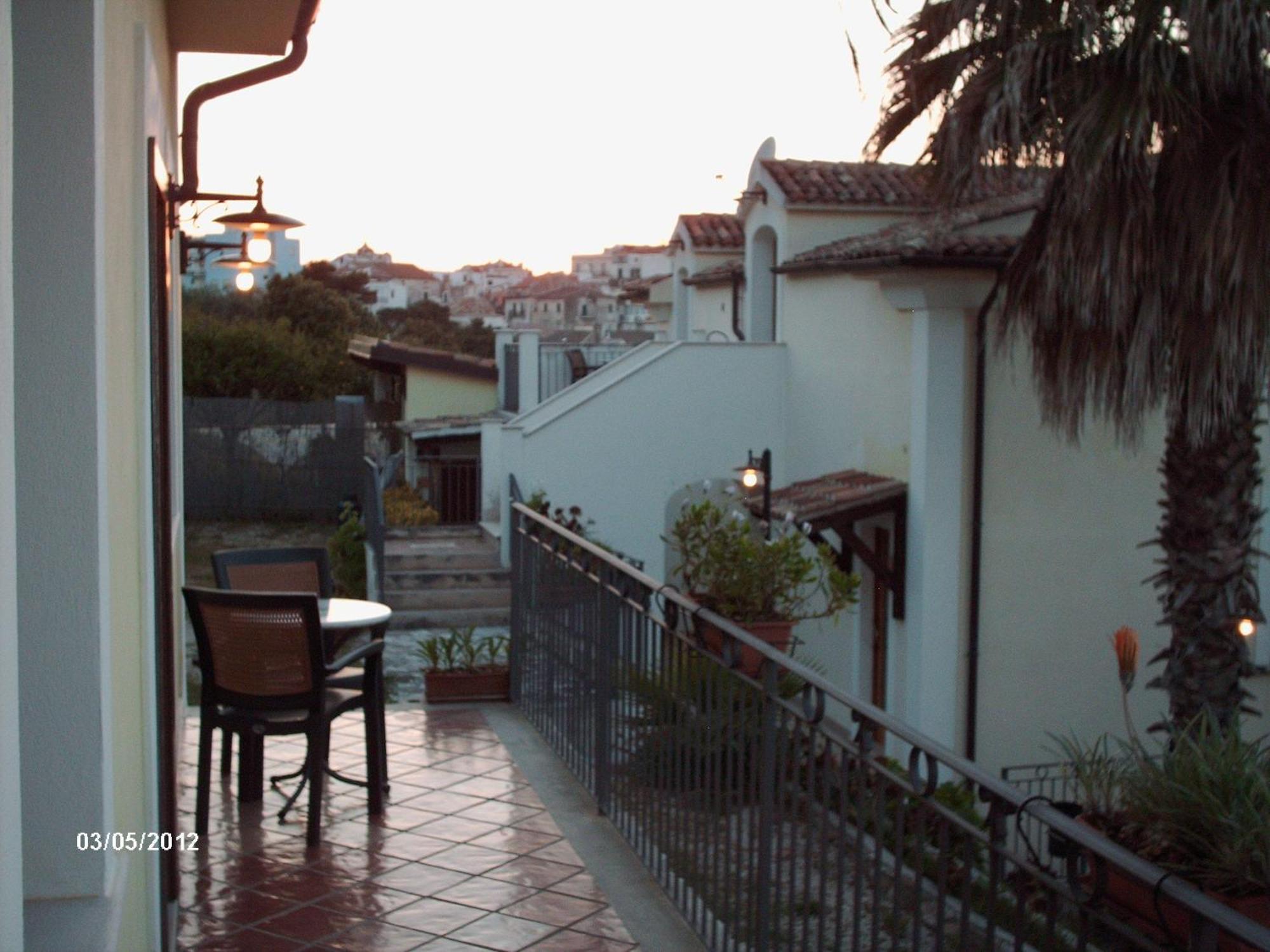 Albergo Villa Vittoria Rodi Garganico Dış mekan fotoğraf