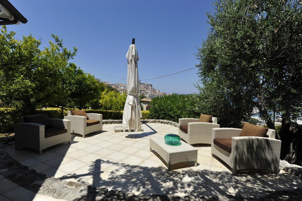 Albergo Villa Vittoria Rodi Garganico Dış mekan fotoğraf