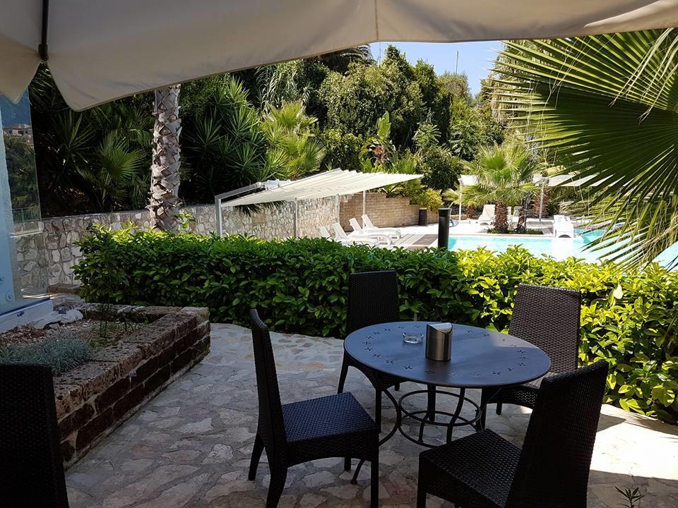 Albergo Villa Vittoria Rodi Garganico Dış mekan fotoğraf